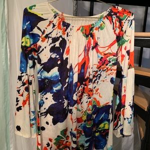 Boutique bell sleeve tunic